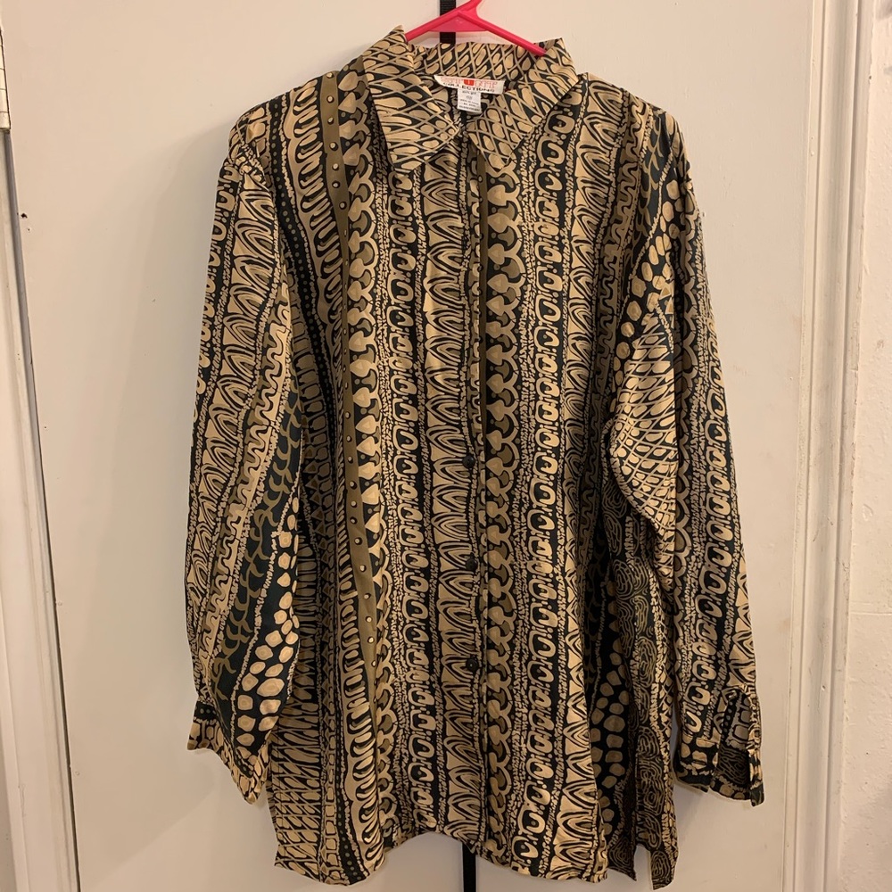 Vintage silk button up shirt gold black pattern